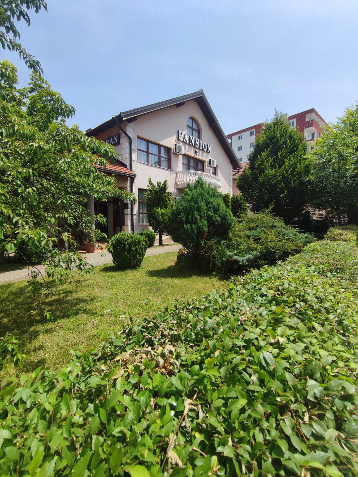 Pansion Kamin Bed and Breakfast Lukavica Exteriör bild